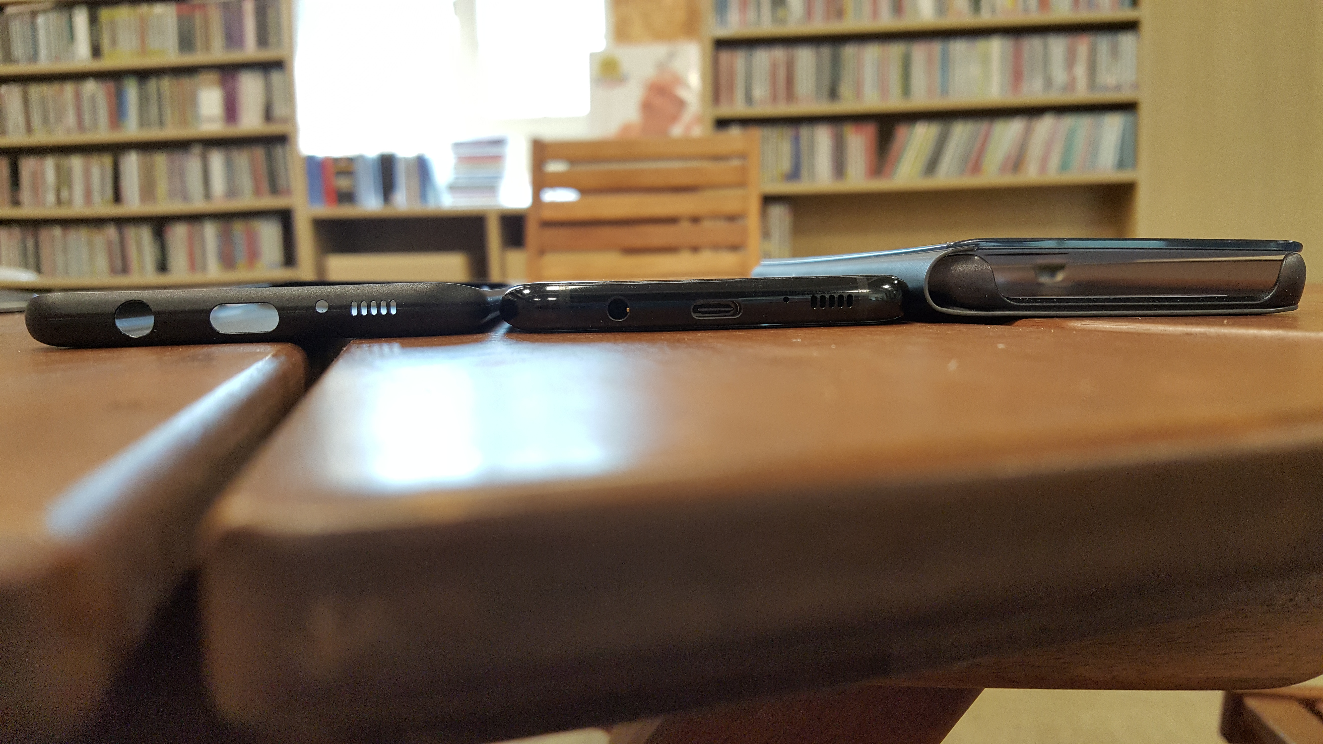 갤럭시 S8 플러스 모드애드온 스키니 케이스 사용 후기!! 19
